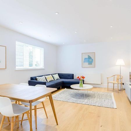 Native Fulham Apartment London Bagian luar foto