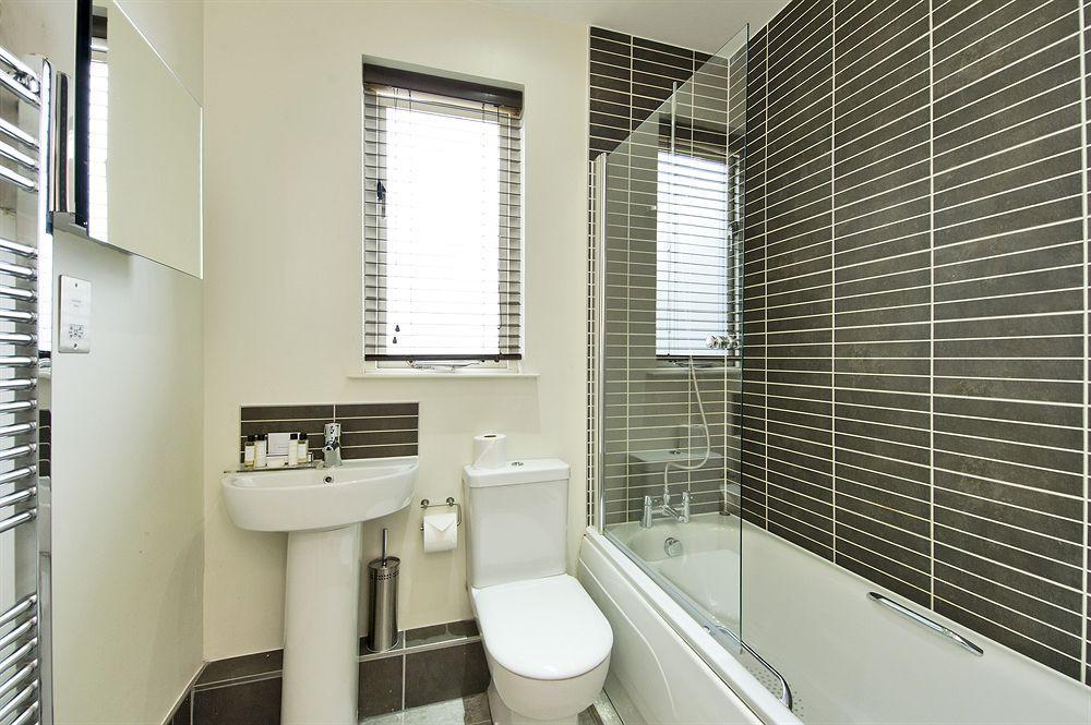 Native Fulham Apartment London Bagian luar foto