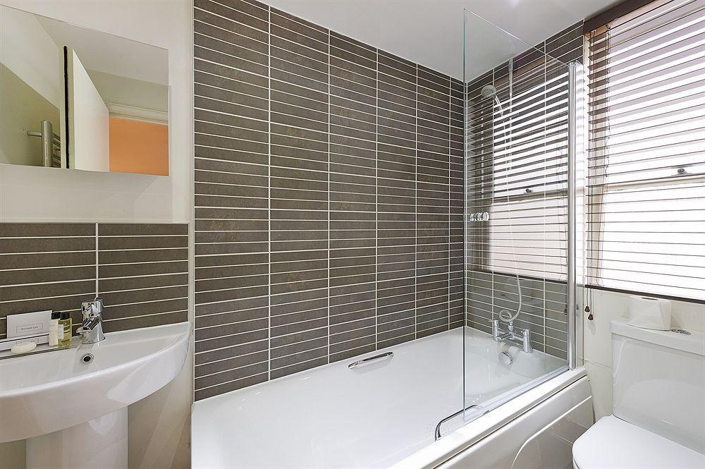 Native Fulham Apartment London Bagian luar foto