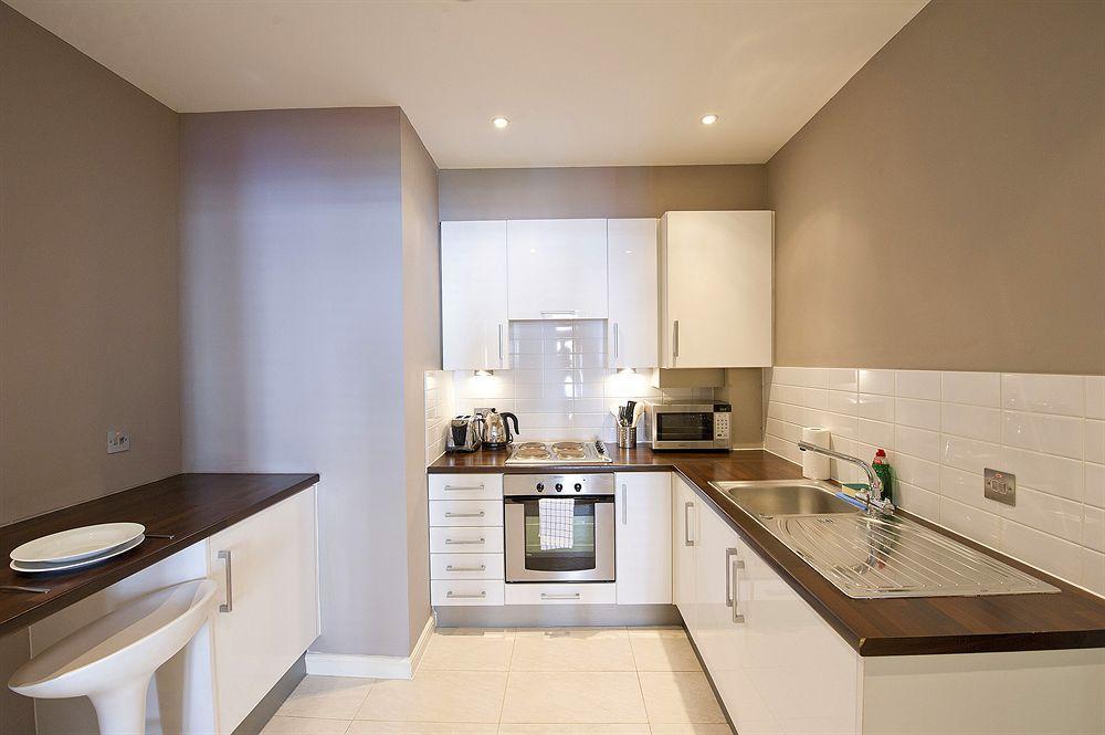Native Fulham Apartment London Bagian luar foto