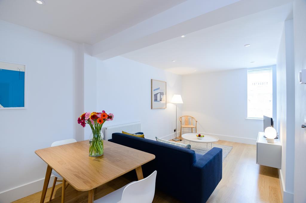 Native Fulham Apartment London Bagian luar foto